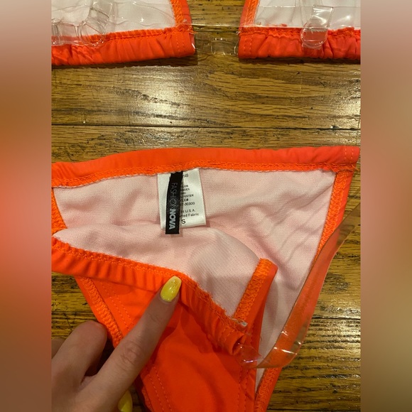 NWOT Fashion Nova Clear Skies PVC Bikini in Orange - Picture 9 of 9